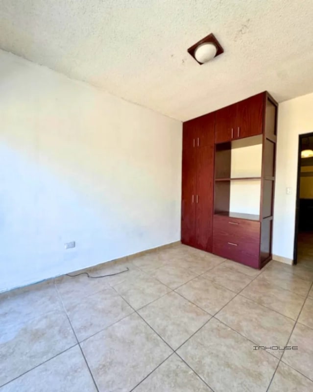 APARTAMENTO EN RENTA ZONA 16, HACIENDA REAL - 9