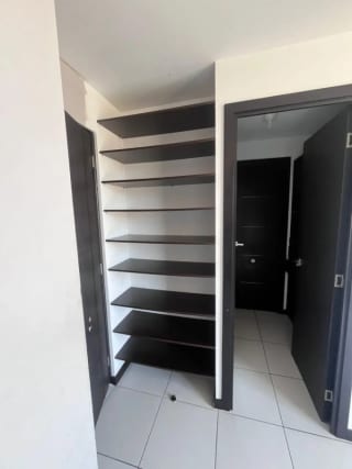 APARTAMENTO EN RENTA – VISTAS DE LA FLORESTA 📍 Zona 4 de Mixco, Tulam Tzu – Torre 1, Nivel 7 — Apartamento en Alquiler en Vistas de la floresta, Zona 4 Mixco, Guatemala, Ciudad — miniatura 13 de 17