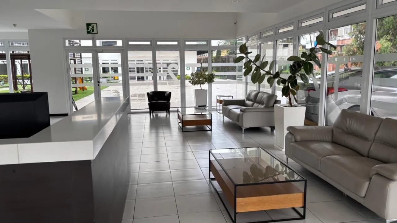 APARTAMENTO EN RENTA – VISTAS DE LA FLORESTA 📍 Zona 4 de Mixco, Tulam Tzu – Torre 1, Nivel 7 — Apartamento en Alquiler en Vistas de la floresta, Zona 4 Mixco, Guatemala, Ciudad — foto 7 de 17