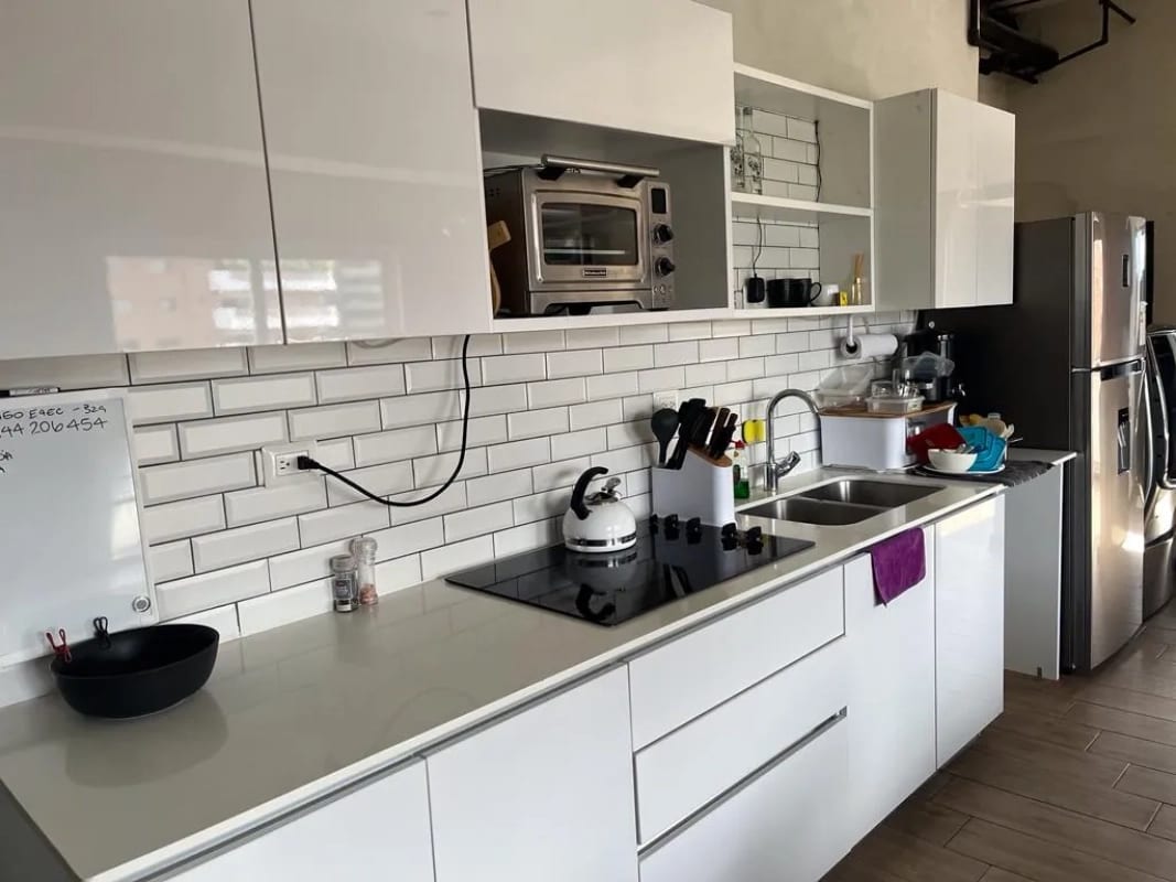 Apartamento Tipo Loft en Venta, Full Amueblado y Equipado, Edificio Casalini, Zona 10 — Apartamento en Venta en Cassalini, Zona 10, Guatemala, Ciudad — foto 8 de 11