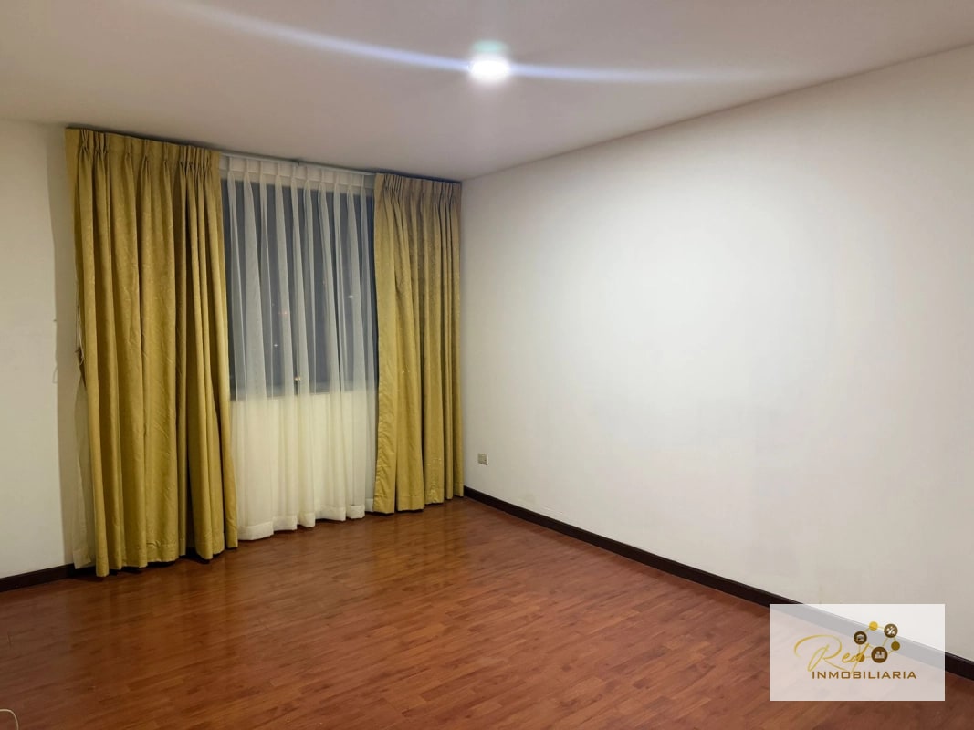 RENTA APARTAMENTO EDIFICIO BELLIN, ZONA 14 - 16