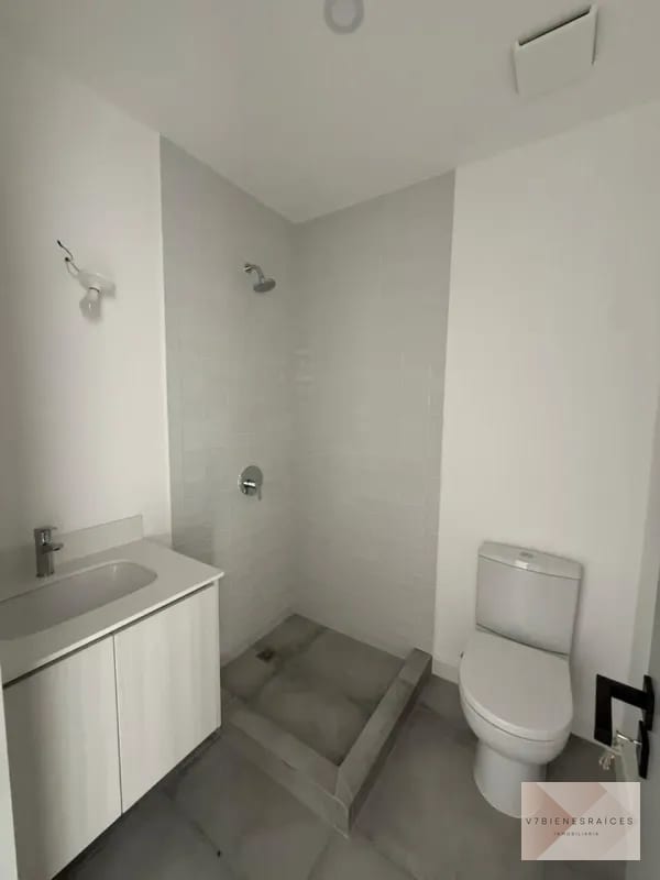 LINDO APARTAMENTO EN RENTA ANTARES DE CAYALÁ — Apartamento en Alquiler en Antares de Cayalá, Zona 16, Guatemala, Ciudad — foto 8 de 11