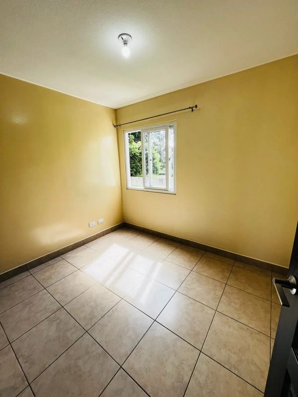 Lindo Apartamento en Km 17 CAES — Apartamento en Alquiler en Carretera a El Salvador, Guatemala, Ciudad — foto 6 de 13