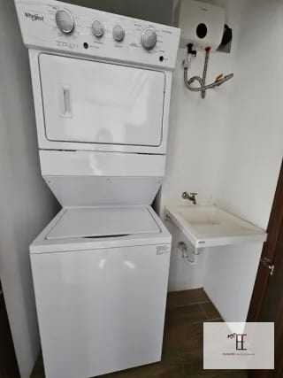 Rento Apartamento en SÉPTIMO  Zona 4 — Apartamento en Alquiler en Séptimo, Zona 4, Guatemala, Ciudad — miniatura 3 de 8