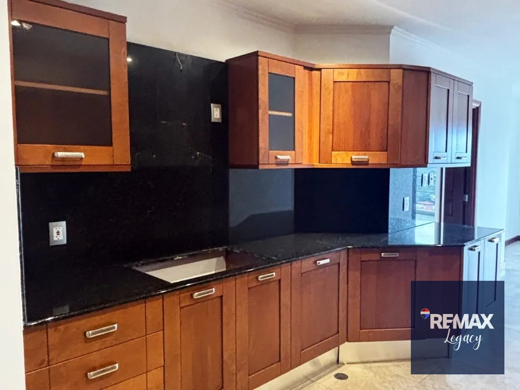 Apartamento Renta | Tadeus | zona 14 — Apartamento en Alquiler en Tadeus, Zona 14, Guatemala, Ciudad — foto 12 de 17