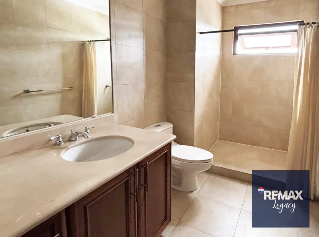 Apartamento Renta | Tadeus | zona 14 — Apartamento en Alquiler en Tadeus, Zona 14, Guatemala, Ciudad — foto 6 de 17