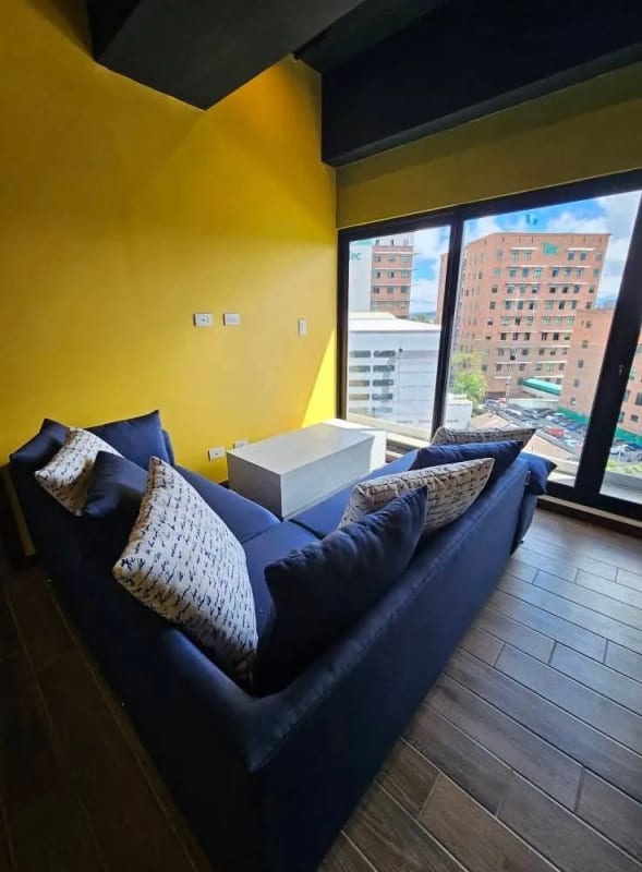ALQUILO APARTAMENTO EN ZONA 4 EIDIFICO SÉPTIMO — Apartamento en Alquiler en Séptimo, Zona 4, Guatemala, Ciudad — foto 1 de 13