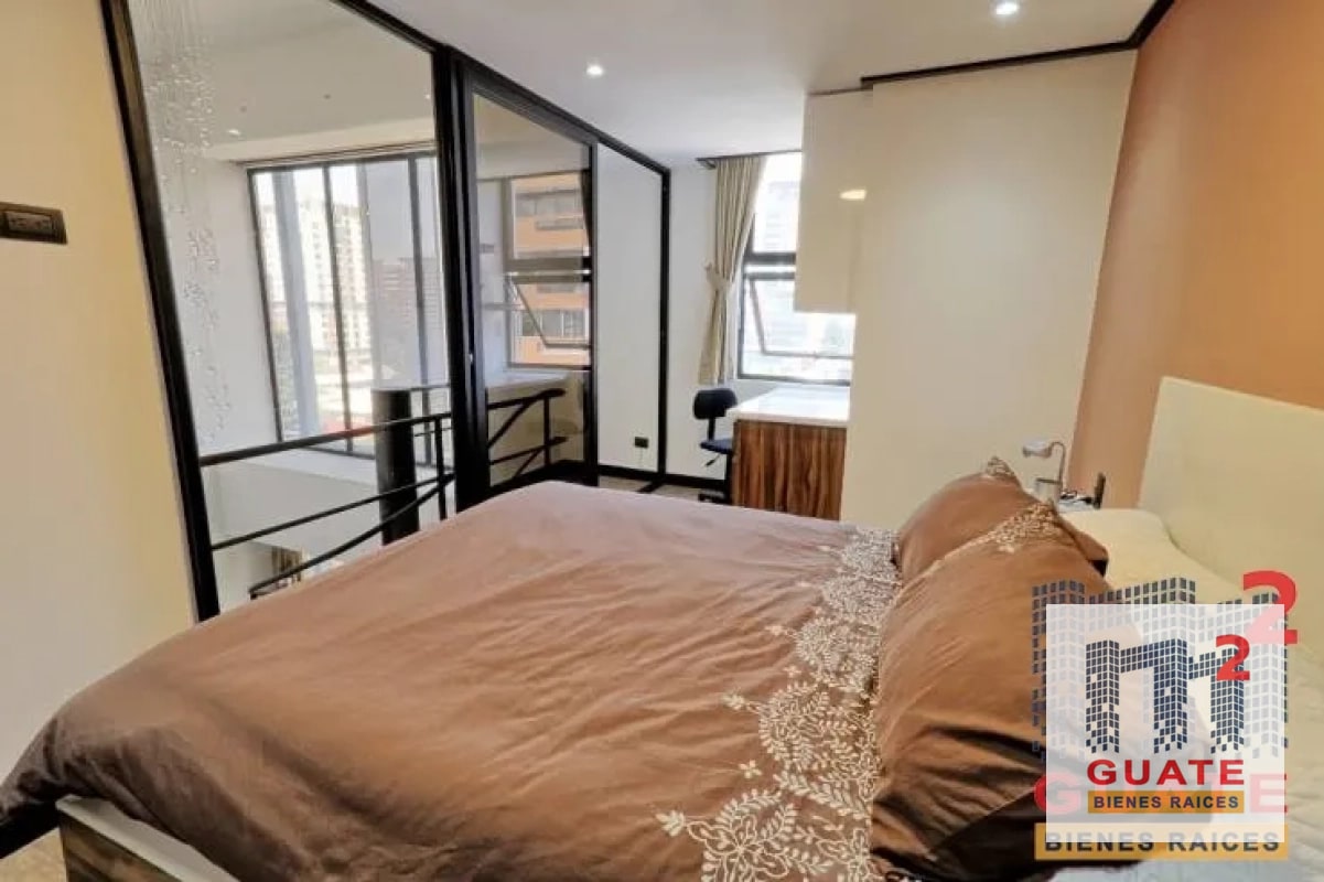 Apartamento en Venta, Zona 10 - 8