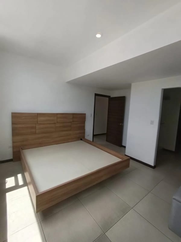 Centrico Apartamento en Venta/Renta Mira zona 10 — Apartamento en Venta en Mira, Zona 10, Guatemala, Ciudad — foto 11 de 13