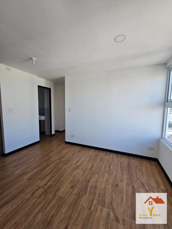 Apartamento en alquiler zona 12 Santa Lisa - 11