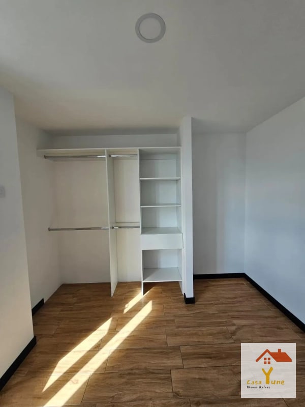 Apartamento en alquiler zona 12 Santa Lisa - 9