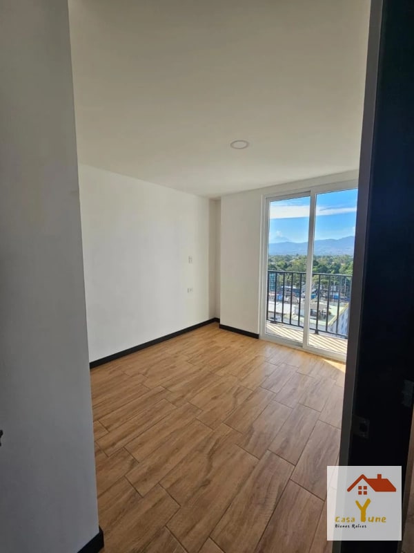 Apartamento en alquiler zona 12 Santa Lisa - 5