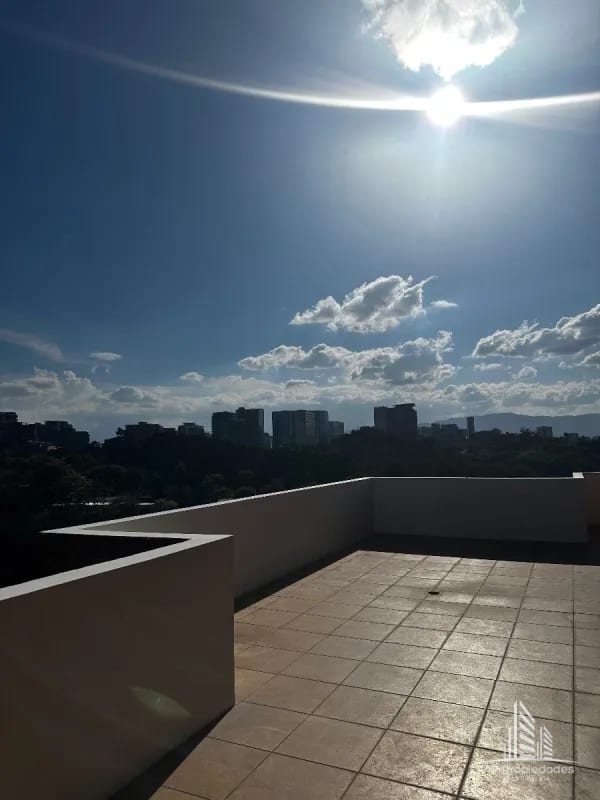 Zona 15, amplio apartamento en venta — Apartamento en Venta en El Robledal, Zona 15, Guatemala, Ciudad — foto 9 de 10