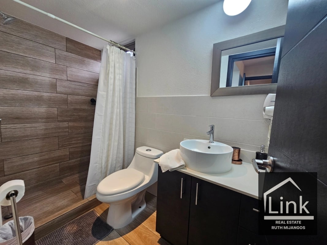 VENTA DE APARTAMENTO ZONA 11 - 10