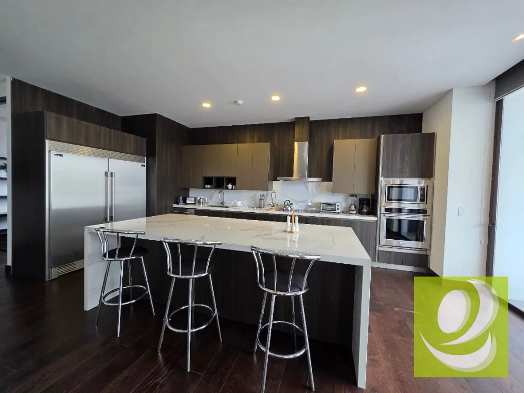 Vendo Apartamento con Terraza en zona 14 - 2