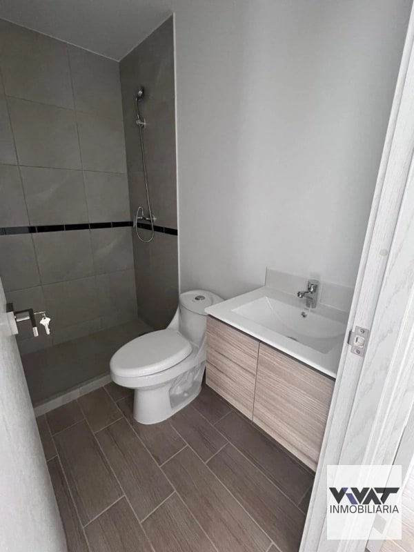 Apartamento en Renta , Andares Doce , zona 12 - 11