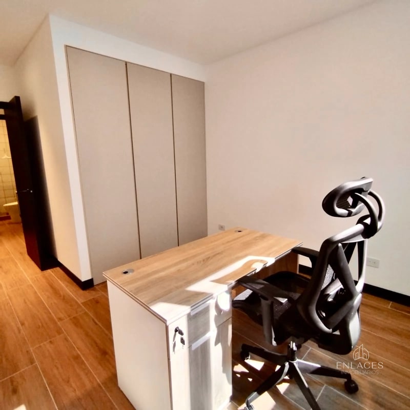 Zona 16 • Apartamento Amueblado en Renta • Lirios de Cayalá III - 3