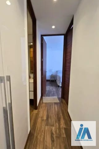 APARTAMENTO AMUEBLADO EN ALQUILER📍 Edificio AVIA, Zona 10 — Apartamento en Alquiler en Zona 10, Guatemala, Ciudad — miniatura 5 de 12