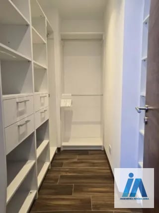 APARTAMENTO AMUEBLADO EN ALQUILER📍 Edificio AVIA, Zona 10 — Apartamento en Alquiler en Zona 10, Guatemala, Ciudad — miniatura 4 de 12
