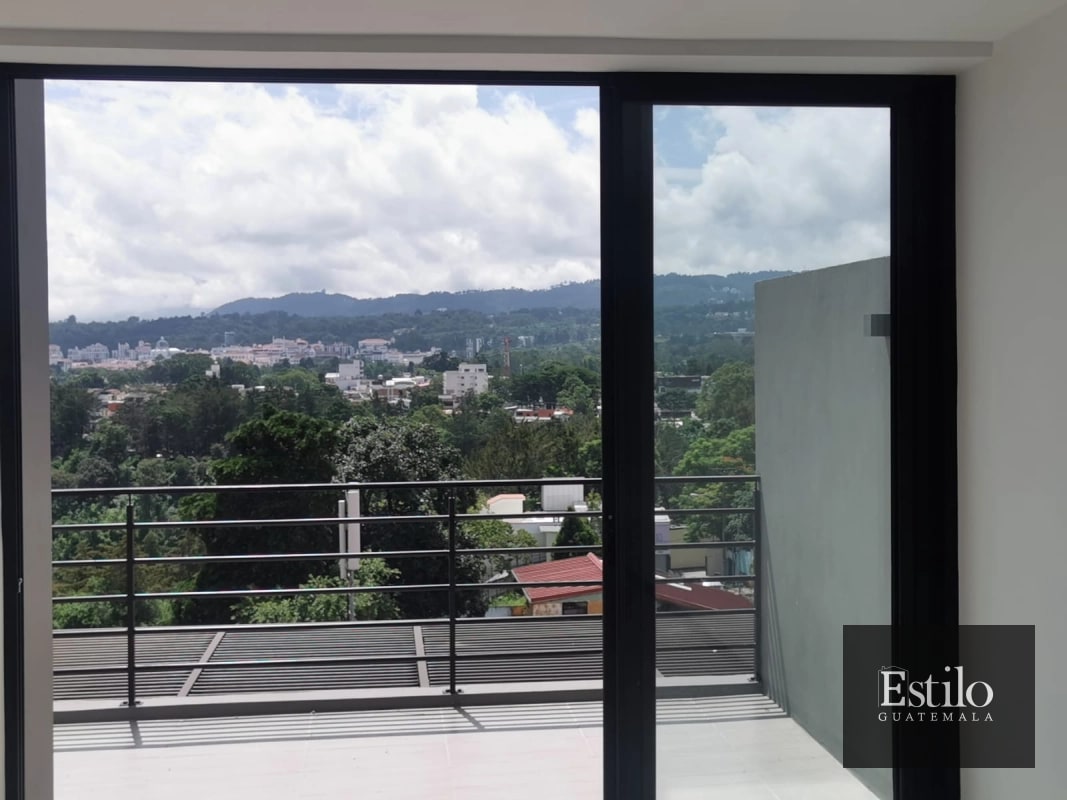 Apartamento Con Balcón, MIRA zona 10 - 9
