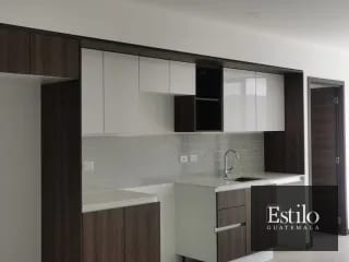 Apartamento Con Balcón, MIRA zona 10 — Apartamento en Venta en Mira, Zona 10, Guatemala, Ciudad — miniatura 6 de 9