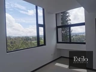 Apartamento Con Balcón, MIRA zona 10 — Apartamento en Venta en Mira, Zona 10, Guatemala, Ciudad — miniatura 3 de 9