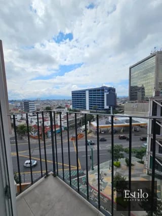 APARTAMENTO AMUEBLADO EN MODRA B — Apartamento en Venta en Zona 4, Guatemala, Ciudad — miniatura 1 de 9