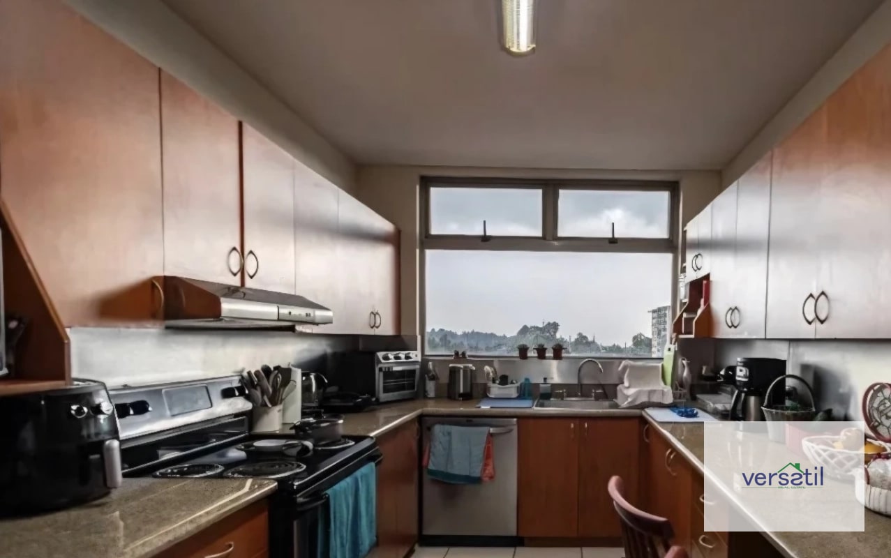 Bello y Amplio apartamento en Venta zona 14 - 8