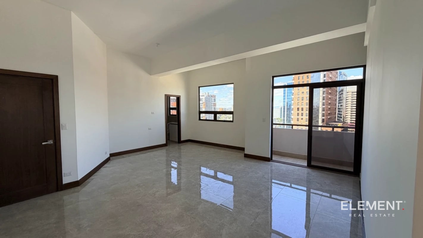 Apartamento nuevo y amplio en zona 10 - 4