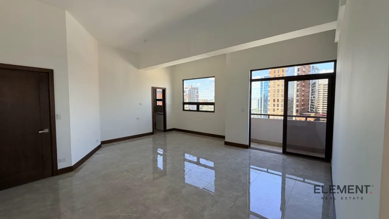 Apartamento nuevo y amplio en zona 10 — Apartamento en Venta en Zona 10, Guatemala, Ciudad — foto 4 de 11