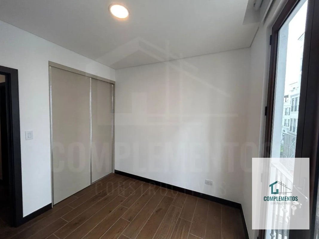 Apartamento en renta Lirios de Cayala - 4