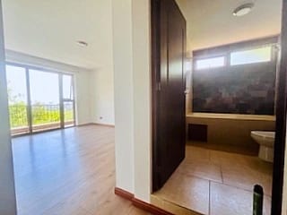 Zona 16 alquilo amplio apartamento cerca colegio Interamericano — Apartamento en Alquiler en Zona 16, Guatemala, Ciudad — miniatura 5 de 8