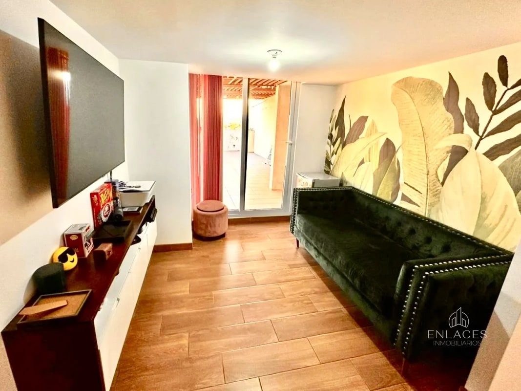 Zona 2 • Apartamento Amueblado en Renta • Edificio Roque - 13