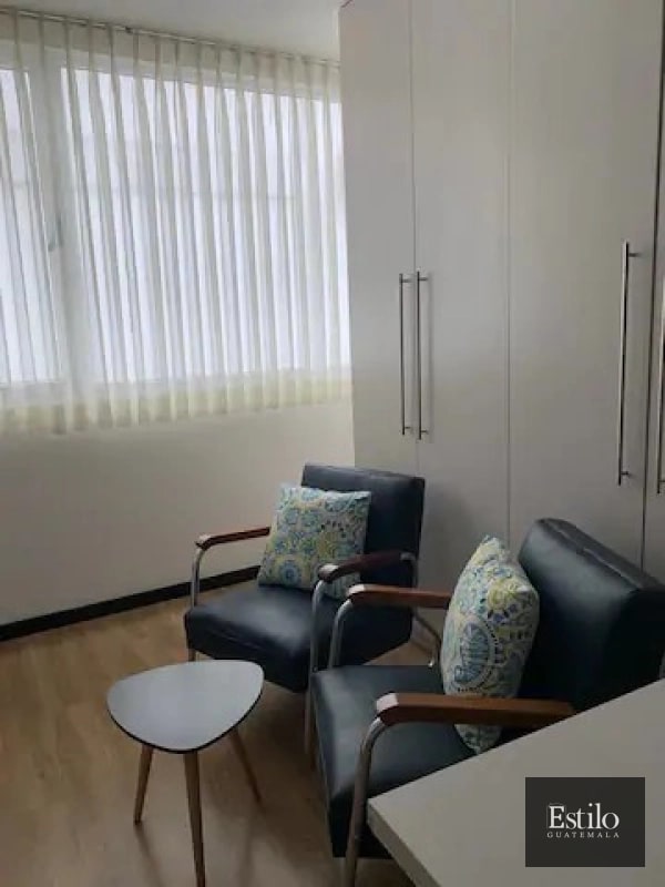 ALQUILER DE ESTUDIO AMUEBLADO ZONA 4 - 1