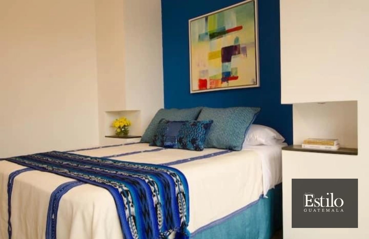 APARTAMENTO CON BALCÓN ZONA 4 - 5