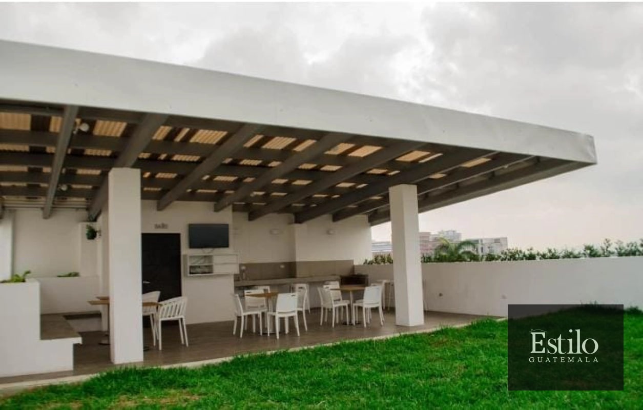 APARTAMENTO CON BALCÓN ZONA 4 - 2