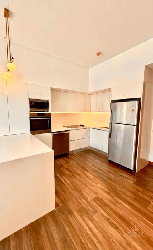 Zona 10 • Apartamento Amueblado en Renta • Edificio AVIA - 1