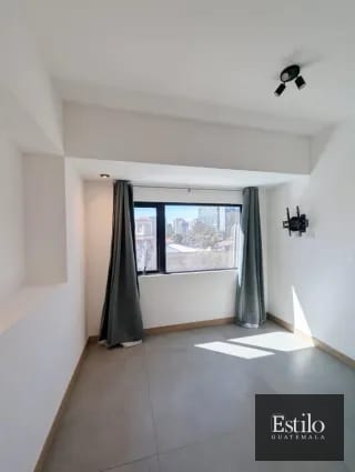 ALQUILER APARTAMENTO BONADIEZ ZONA 1O — Apartamento en Alquiler en Bonadiez, Zona 10, Guatemala, Ciudad — miniatura 3 de 13
