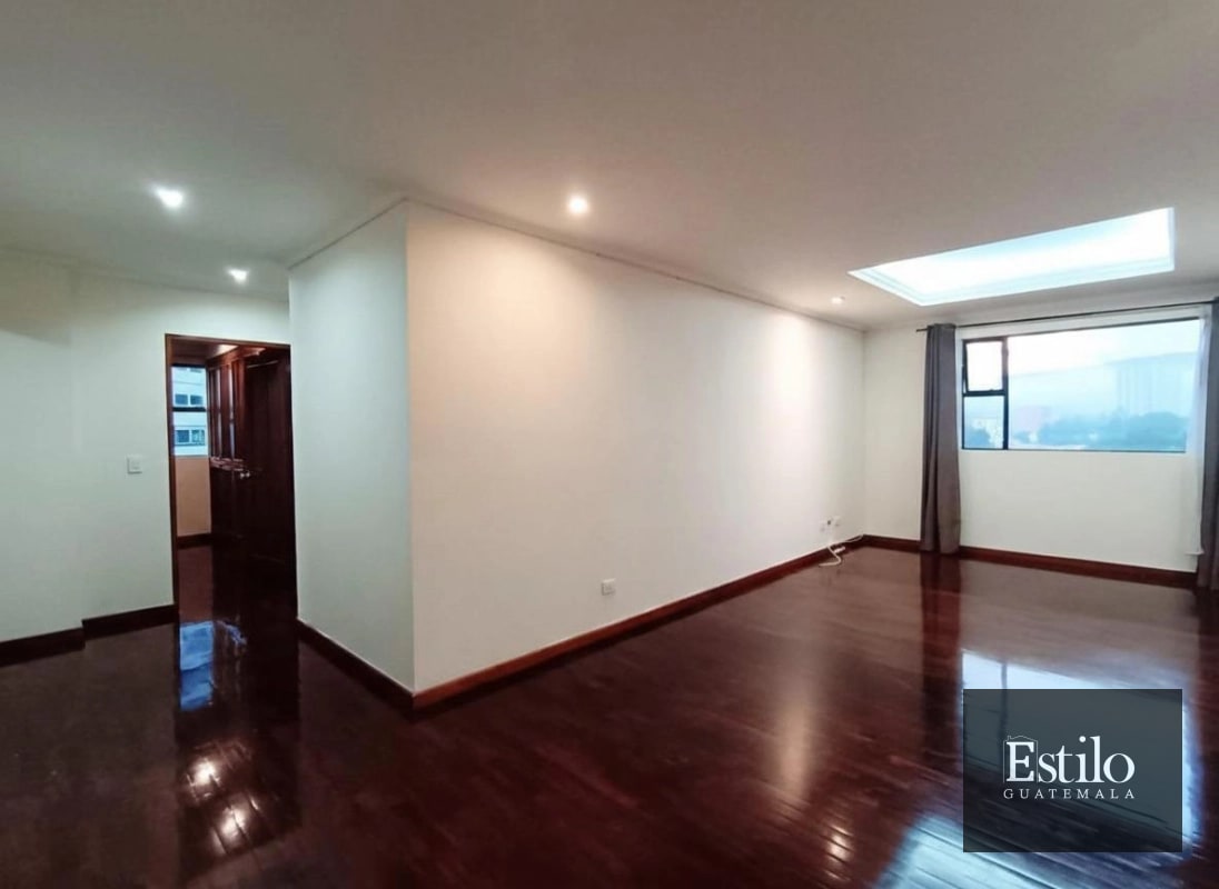 APARTAMENTO EN ALQUILER REAL DE LA VILLA Z.10 - 1