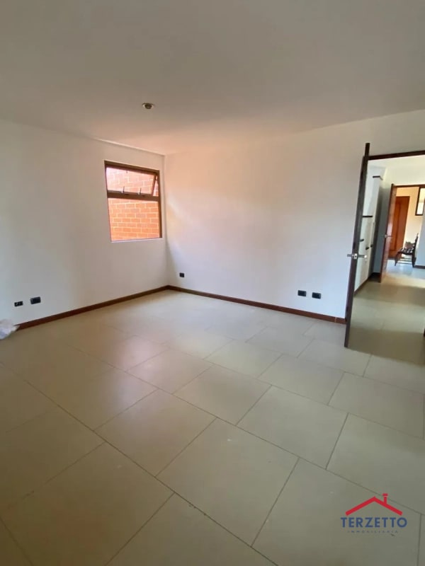 Aparatmento Zona 16 - 9
