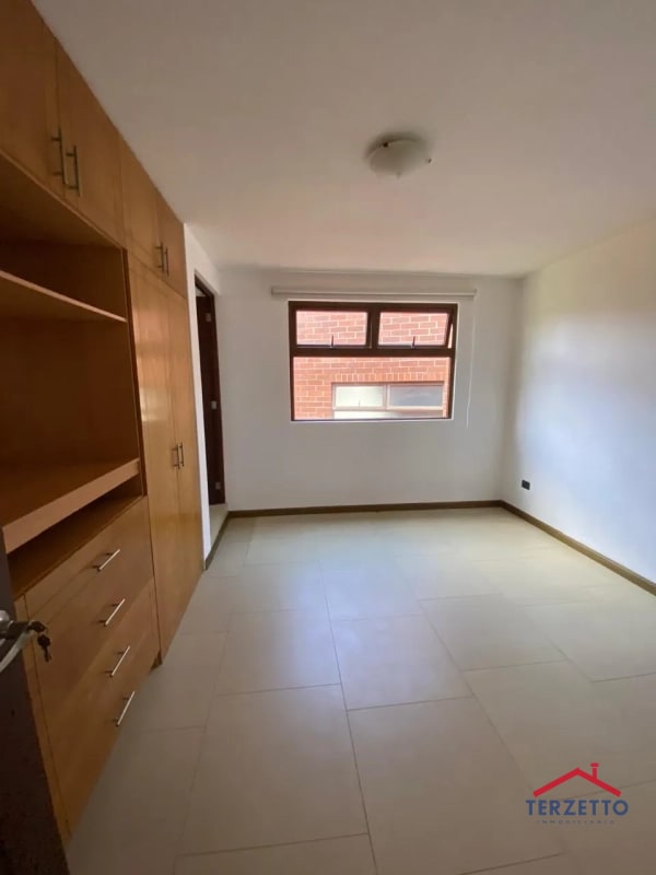 Aparatmento Zona 16 - 8