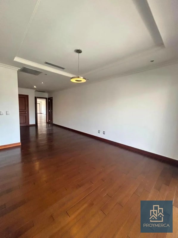 Apartamento en alquiler, Edificio Tadeus, Zona 14 - 12