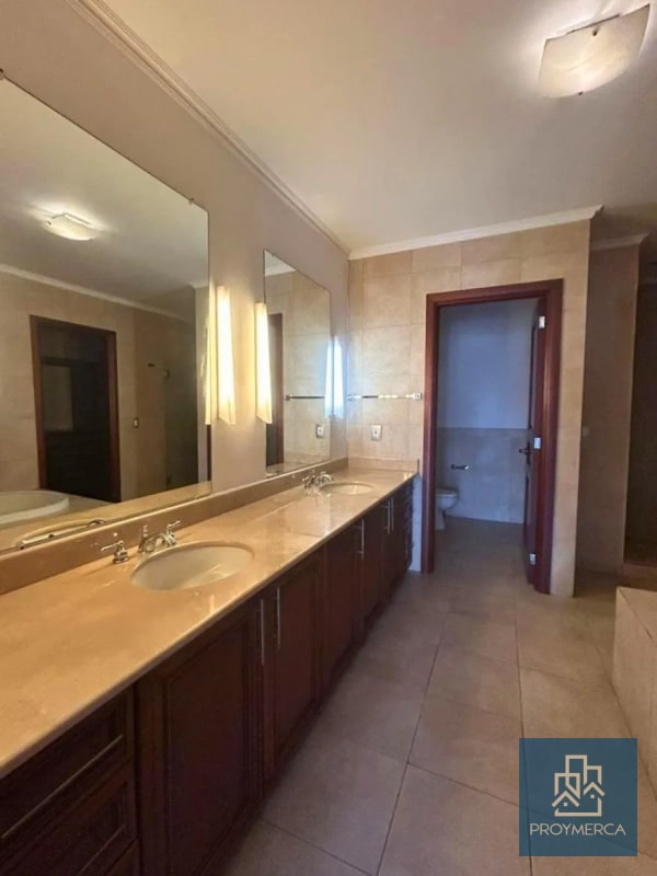 Apartamento en alquiler, Edificio Tadeus, Zona 14 - 7