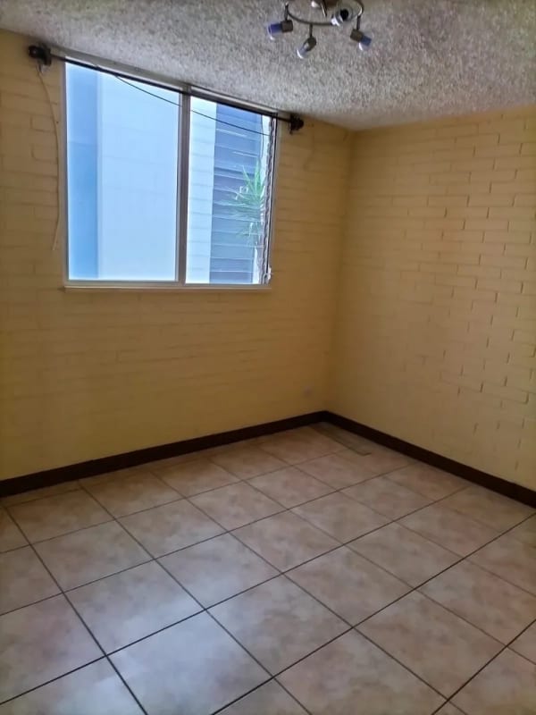 Alquiler de apartamento en zona 10 de 3 dormitorios — Apartamento en Alquiler en Zona 10, Guatemala, Ciudad — foto 3 de 11