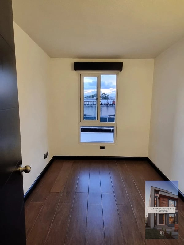 🏙️ Apartamento en Venta en Zona 1 – Torre Entre Árboles - 12