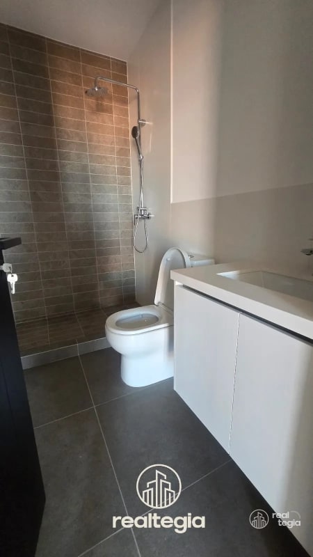 APARTAMENTO EN LIRIOS DE CAYALÁ ZONA 16 - 4