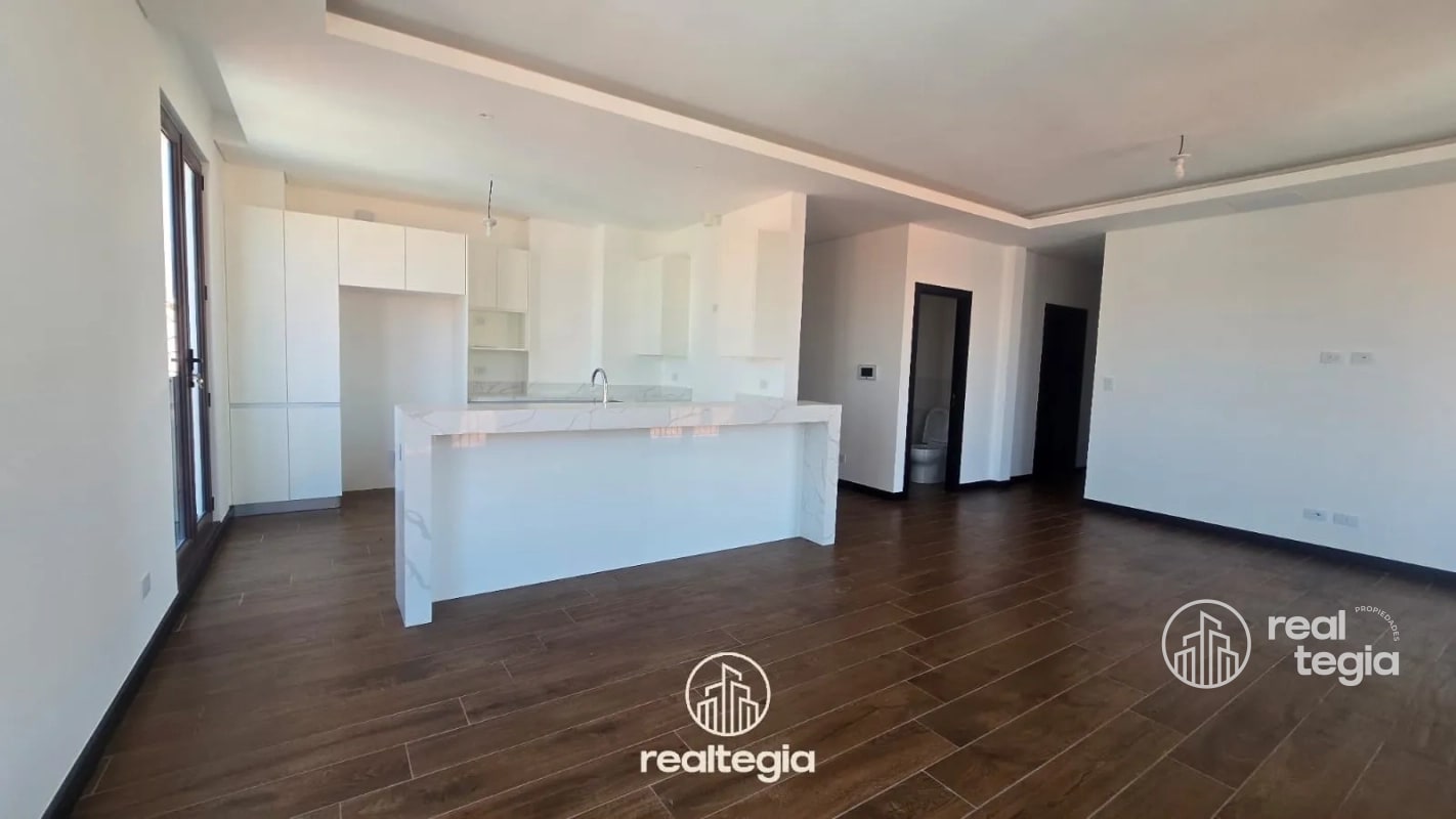 APARTAMENTO EN LIRIOS DE CAYALÁ ZONA 16 - 9