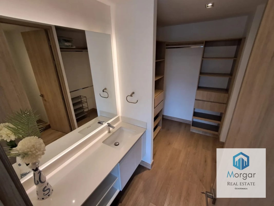 Apartamento en renta zona 15 - 2