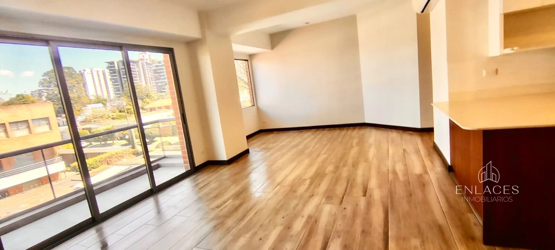 Zona 15 VH2 • Apartamento en Renta • Edificio Taormina - 3