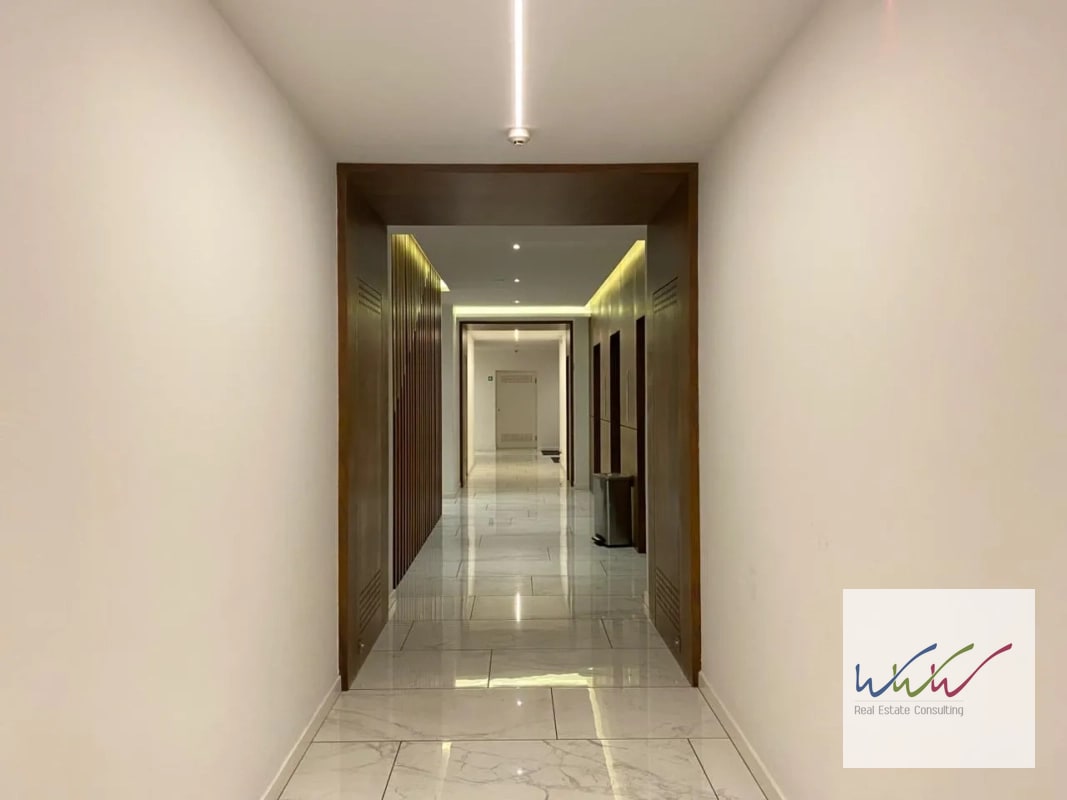 Rento Apartamento de 234 m2 en Lucca, Zona 10 - 8